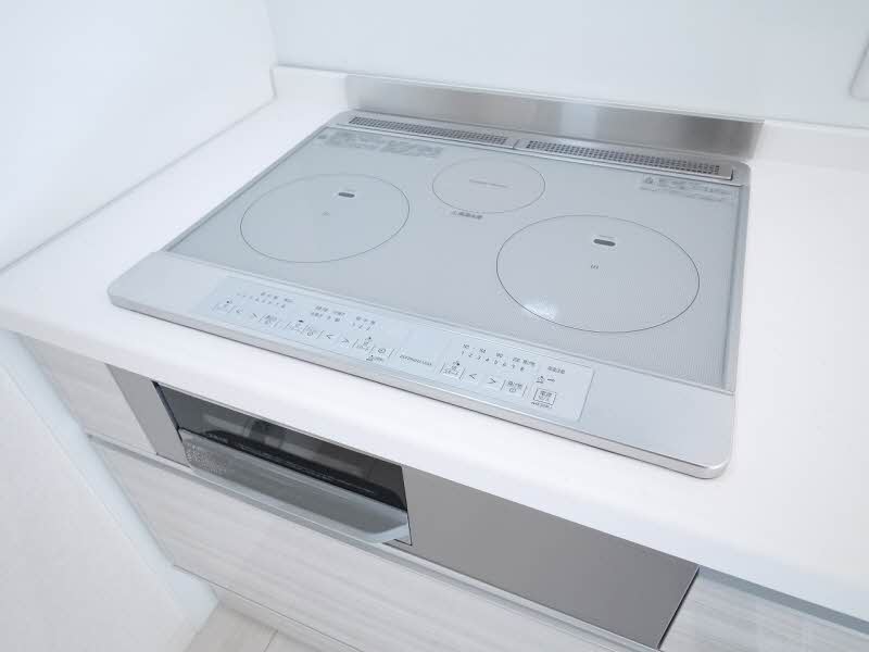 ル　アヴィオン 101号-3