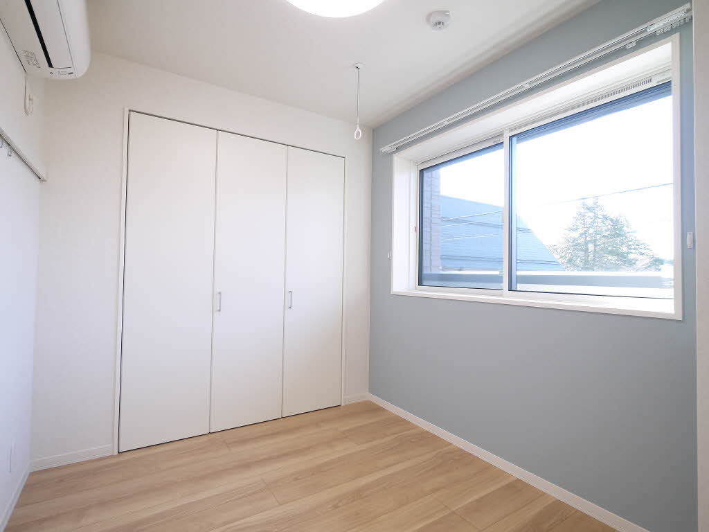 ル　アヴィオン 203号-2