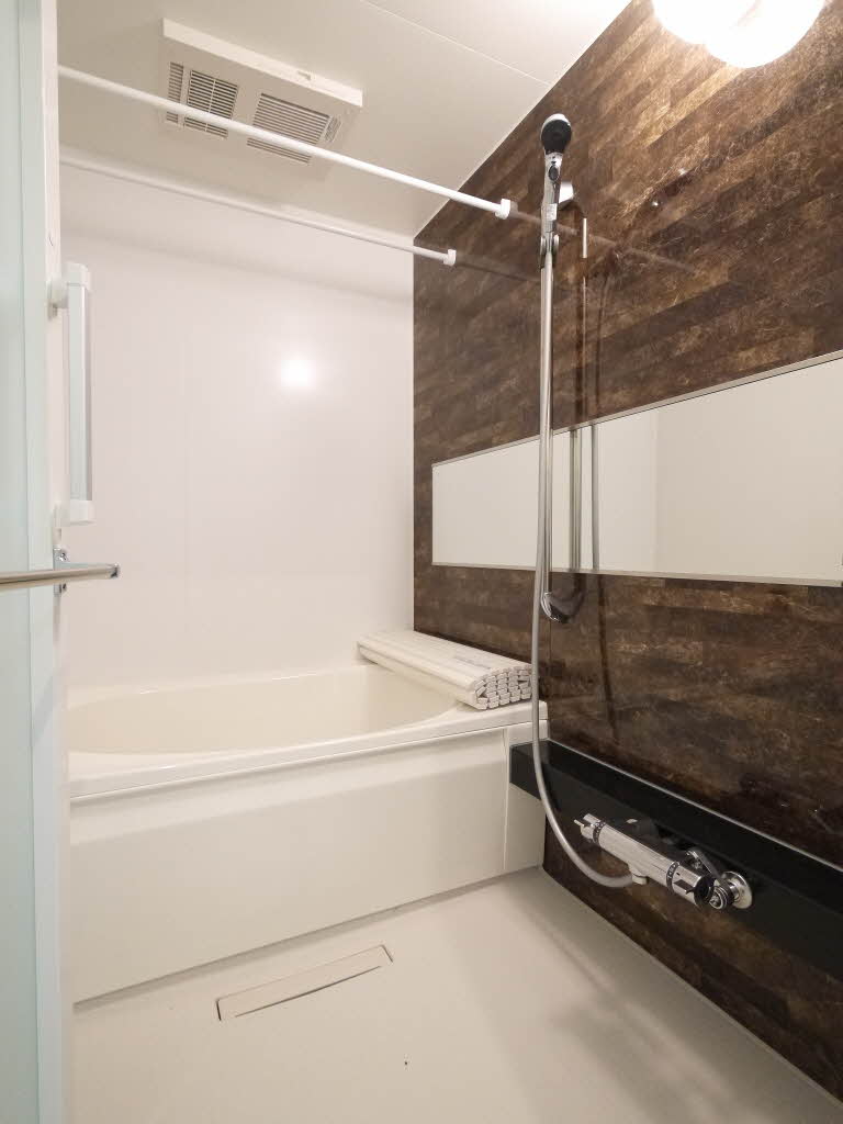 ル　アヴィオン 203号-12