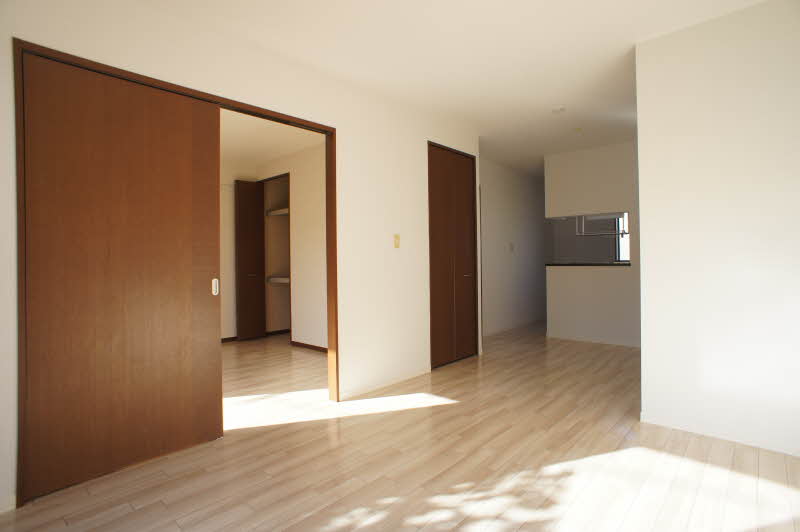 シャーメゾンＣ 101号-2