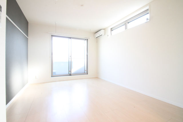 ヴィラージュ根岸 301号-3