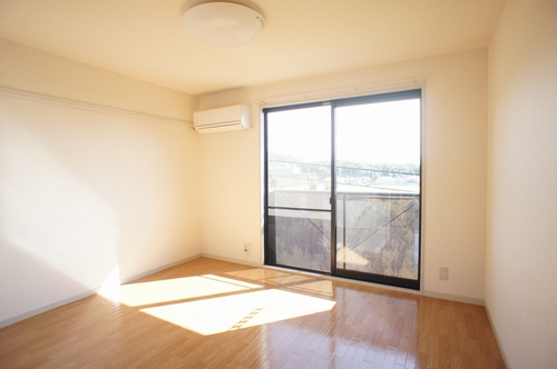 フレグランス大手 205号-4