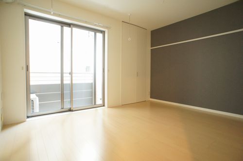 メゾンド・リラ　Ｃ 101号-2