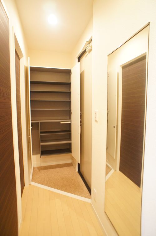 マストライフ中野若宮 201号-8