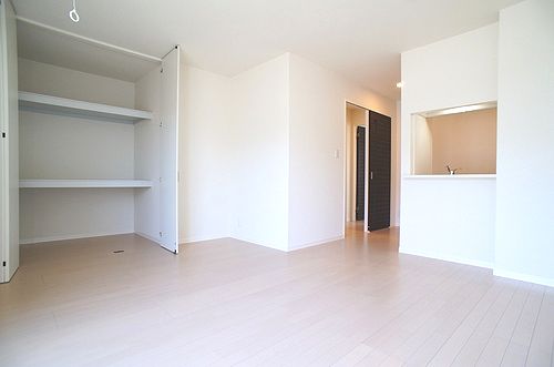 コクーンテラス井の頭１号棟 201号-2