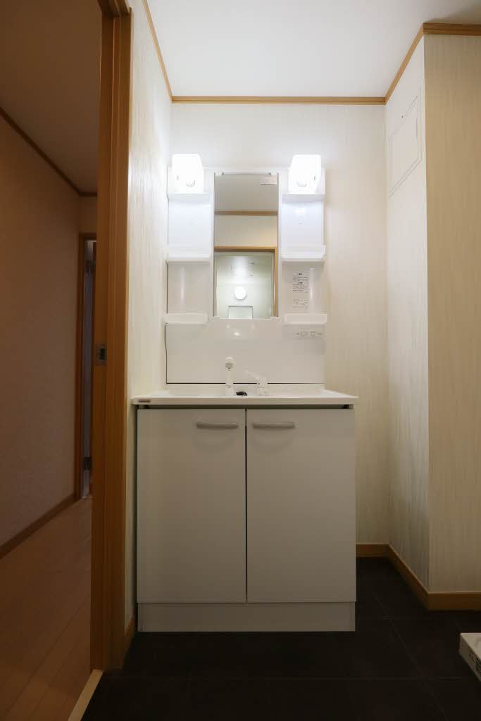 アンプルールフェール立川 303号-6