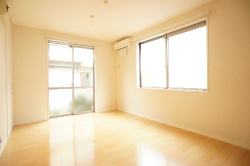 プチ　メゾン 102号-2