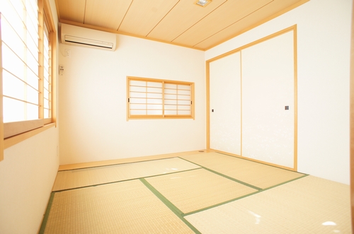 プチ　メゾン 201号-6