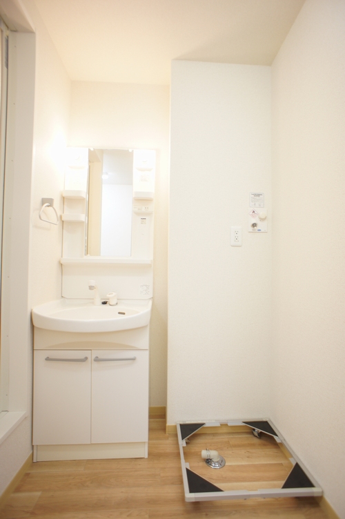 ハニービーハウス 101号-7