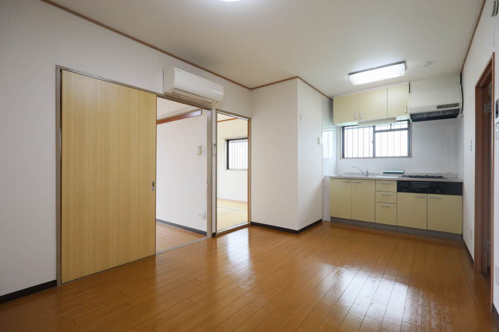 マンション田島 502号-2