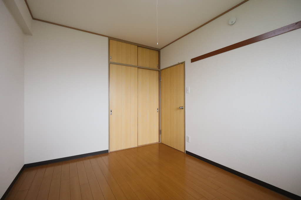 マンション田島 502号-5