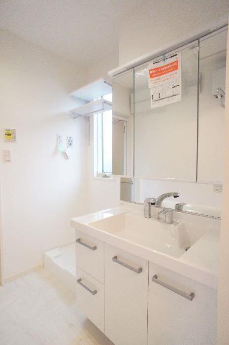 アンビエラ国立 102号-8