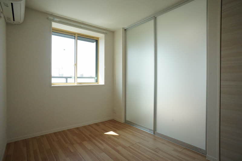 メゾン・ド・オウルⅡ 303号-5