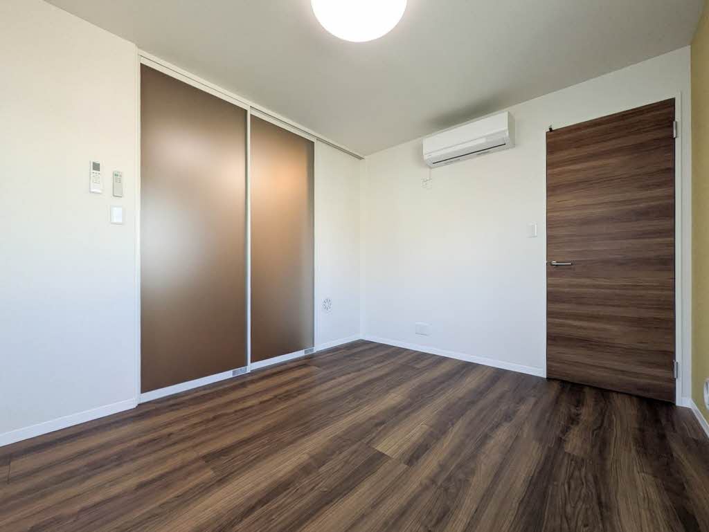 ティサージュ寺町 302号-5