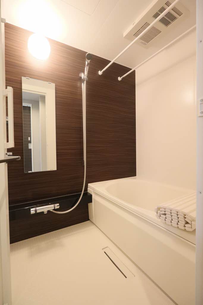 エー　レジデンス 302号-8