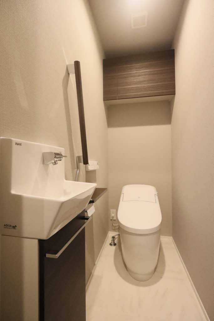 エー　レジデンス 302号-9