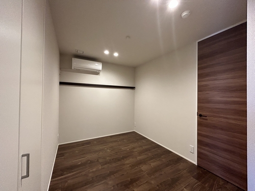 シャーメゾンステージ市野倉 302号-8