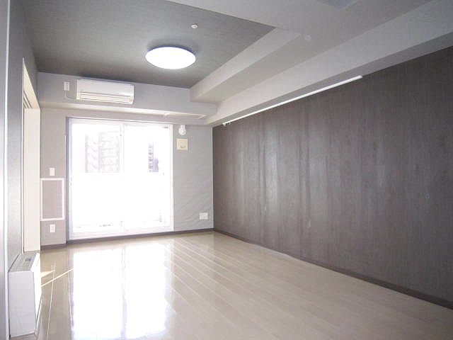 マストライフ南４条 407号-2