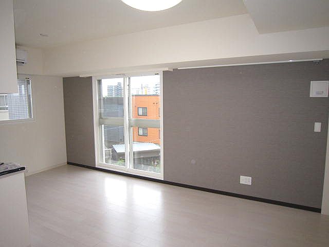 マストライフ南４条 703号-2