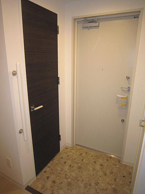 マストライフ南４条 808号-9