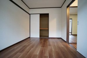 フラワーハイツ　Ｃ 202号-4