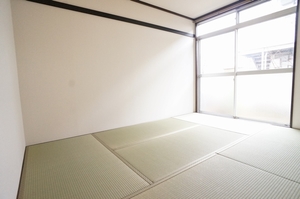 サンモールイシイ 101号-6