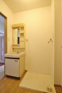 ヴェルドール港南台 202号-7