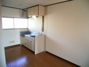 フラワ-コ-トクリハラ A 202号-4