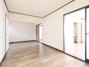 ハイツ・リヴェ―ル 202号-4