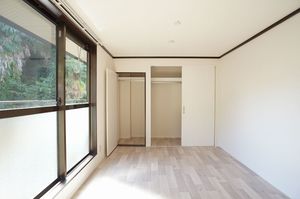 コスモ市川 203号-4