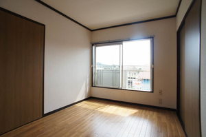 ブル－メゾン 201号-4