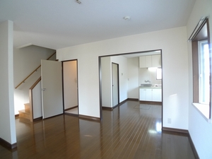 メゾネット香川 101号-2