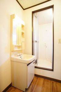 フ・ミール横田 A 102号-8