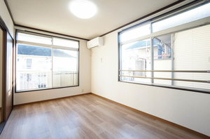 ハイツ吉川　Ｂ 202号-2