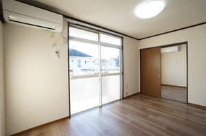 ハイツ吉川　Ｂ 202号-3