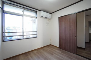 ハイツ吉川　Ｂ 202号-4