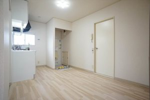 ヒルズ藤塚 C 201号-5