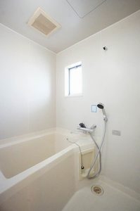 ルミエール・イースト 202号-6