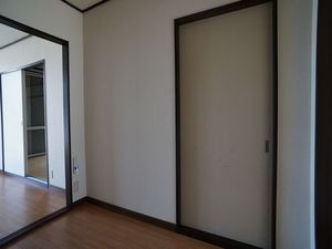 エミネンス石名坂 103号-6