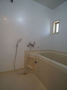 エミネンス石名坂 103号-9