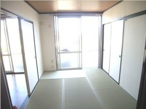 エミネンス石名坂 103号-11