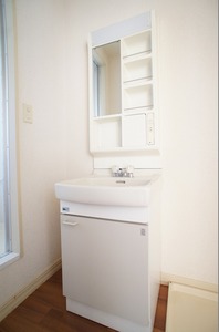 サニーフラツト 201号-10