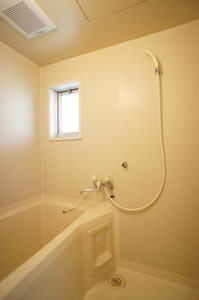 ドエル山際 103号-9