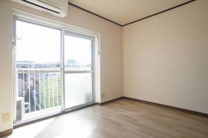 コートｉＶＹ 302号-3