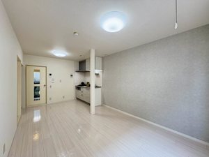 アーバンヒルズ B 102号-2