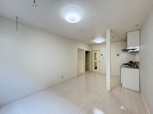 アーバンヒルズ B 102号-3