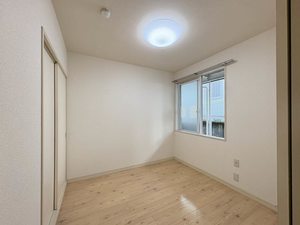 アーバンヒルズ B 102号-7