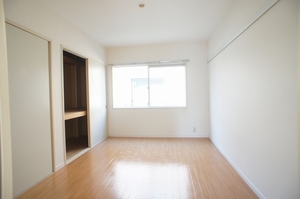 ファミール綾瀬 102号-7