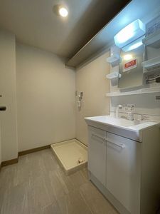 ＷＥＳＴ　ＨＩＬＬＳ　Ａ 102号-3