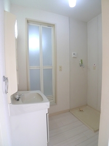 ドルフ湘南 105号-8